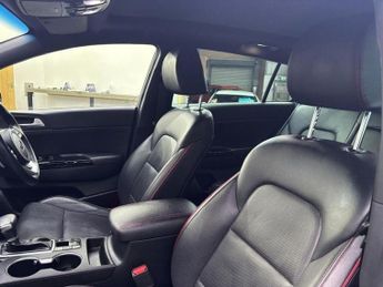 KIA SPORTAGE 1.6 CRDi MHEV GT-Line S SUV 5dr Diesel Hybrid DCT AWD Euro 6 (s/