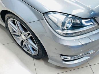 MERCEDES-BENZ C-CLASS 2.1 C250 CDI BlueEfficiency AMG Sport Plus Saloon 4dr Diesel G-T