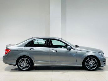 MERCEDES-BENZ C-CLASS 2.1 C250 CDI BlueEfficiency AMG Sport Plus Saloon 4dr Diesel G-T