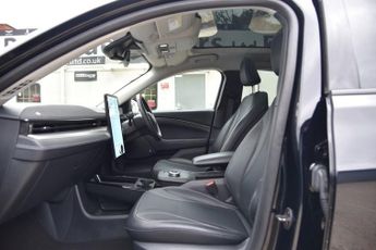 FORD MUSTANG MACH-E Extended Range 91kWh SUV 5dr Electric Automatic (294 ps)