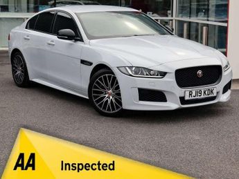 Jaguar XE 2.0i Landmark Saloon 4dr Petrol Auto Euro 6 (s/s) (200 ps)