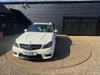 MERCEDES-BENZ C-CLASS 6.3 C63 V8 AMG Estate 5dr Petrol SpdS MCT Euro 5 (457 ps)