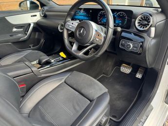MERCEDES-BENZ A CLASS 1.3 A250e 15.6kWh AMG Line Edition (Premium Plus) Saloon 4dr Pet