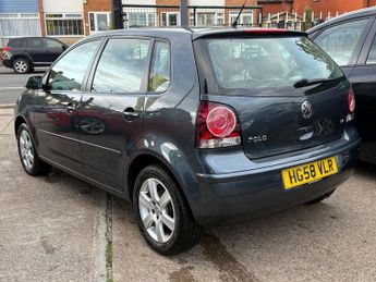 VOLKSWAGEN POLO 1.4 Match Hatchback 5dr Petrol Automatic (165 g/km, 79 bhp)