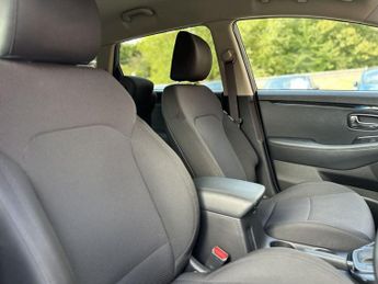 KIA CARENS 1.7 CRDi 2 MPV 5dr Diesel Auto Euro 5 (134 bhp)