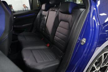 VOLKSWAGEN GOLF 2.0 TSI R Hatchback 5dr Petrol DSG 4Motion Euro 6 (s/s) (320 ps)