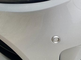 MERCEDES-BENZ C-CLASS 2.0 C220d AMG Line (Premium) Saloon 4dr Diesel G-Tronic+ Euro 6 