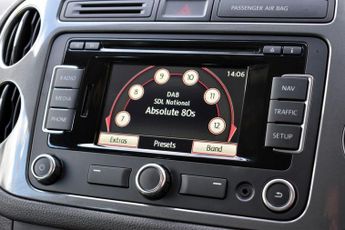 VOLKSWAGEN TIGUAN 2.0TDi TECH MATCH 4-MOTION DSG AUTO 138 BHP