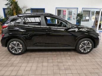 HYUNDAI KONA 64kWh Premium SUV 5dr Electric Auto (10.5kW Charger) (204 ps)