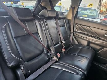 MITSUBISHI OUTLANDER AUTOMATIC 2.0h 12kWh GX4h SUV 5dr Petrol Plug-in Hybrid CVT 4WD 