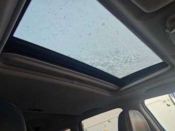 MITSUBISHI OUTLANDER AUTOMATIC 2.0h 12kWh GX4h SUV 5dr Petrol Plug-in Hybrid CVT 4WD 