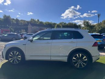 VOLKSWAGEN TIGUAN 2.0 TDI R-Line SUV 5dr Diesel DSG Euro 6 (s/s) (150 ps)