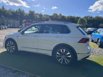VOLKSWAGEN TIGUAN 2.0 TDI R-Line SUV 5dr Diesel DSG Euro 6 (s/s) (150 ps)
