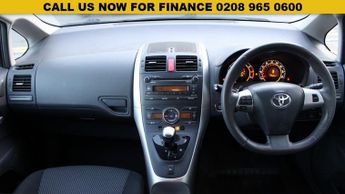TOYOTA AURIS 1.6 V-Matic TR Hatchback 5dr Petrol MultiMode Euro 5 (132 ps)