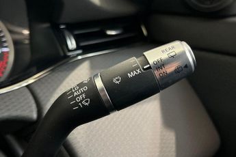 LAND ROVER RANGE ROVER EVOQUE 1.5 P300e 12.2kWh R-Dynamic S SUV 5dr Petrol Plug-in Hybrid Auto