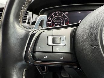 VOLKSWAGEN GOLF 2.0 TSI R Hatchback 5dr Petrol DSG 4Motion Euro 6 (s/s) (300 ps)