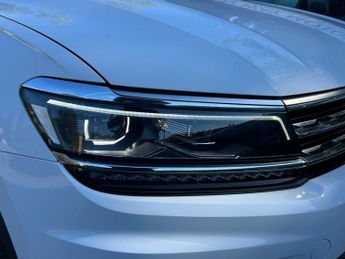 VOLKSWAGEN TIGUAN 1.4 TSI SEL SUV 5dr Petrol DSG Euro 6 (s/s) (150 ps)