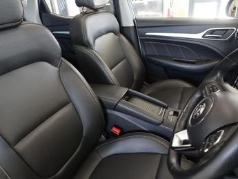 MG MG ZS 44.5kWh Exclusive SUV 5dr Electric Auto (143 ps)