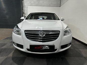 VAUXHALL INSIGNIA 2.0 CDTi Elite Hatchback 5dr Diesel Auto Euro 5 (160 ps)
