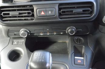 CITROEN BERLINGO 1.2 PureTech Flair M MPV 5dr Petrol Manual Euro 6 (s/s) (110 ps)
