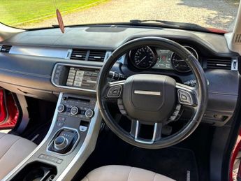 LAND ROVER RANGE ROVER EVOQUE 2.2 SD4 Prestige SUV 5dr Diesel Auto 4WD Euro 5 (s/s) (190 ps)