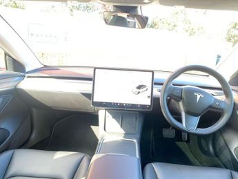 TESLA Model 3 (Dual Motor) Long Range Saloon 4dr Electric Auto 4WDE (346 ps)