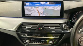 BMW 5 SERIES 2.0 520d MHT SE Saloon 4dr Diesel Hybrid Steptronic xDrive Euro 