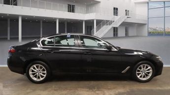 BMW 5 SERIES 2.0 520d MHT SE Saloon 4dr Diesel Hybrid Steptronic xDrive Euro 