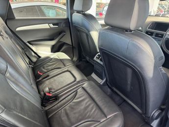 AUDI Q5 3.0 TDI V6 S line SUV 5dr Diesel S Tronic quattro Euro 4 (240 ps