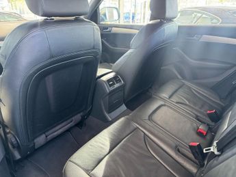 AUDI Q5 3.0 TDI V6 S line SUV 5dr Diesel S Tronic quattro Euro 4 (240 ps
