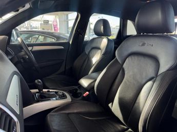 AUDI Q5 3.0 TDI V6 S line SUV 5dr Diesel S Tronic quattro Euro 4 (240 ps