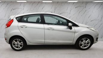 FORD FIESTA 1.25 Zetec Hatchback 5dr Petrol Manual Euro 6 (82 ps) NATIONWIDE