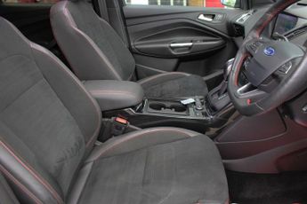 FORD KUGA 2.0 TDCi EcoBlue ST-Line Edition SUV 5dr Diesel Powershift AWD E