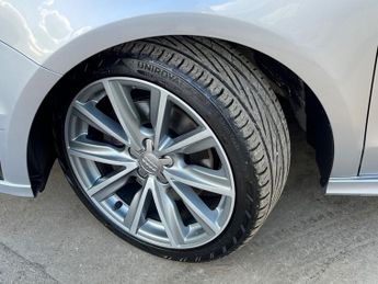 AUDI A1 1.4 TFSI S line Style Edition Hatchback 3dr Petrol S Tronic Euro