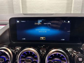 MERCEDES-BENZ EQA EQA 250 66.5kWh AMG Line (Premium Plus) SUV 5dr Electric Auto (1
