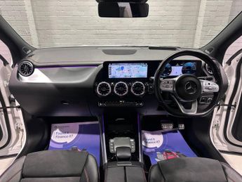 MERCEDES-BENZ EQA EQA 250 66.5kWh AMG Line (Premium Plus) SUV 5dr Electric Auto (1