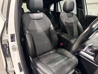 MERCEDES-BENZ EQA EQA 250 66.5kWh AMG Line (Premium Plus) SUV 5dr Electric Auto (1