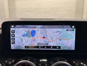 MERCEDES-BENZ EQA EQA 250 66.5kWh AMG Line (Premium Plus) SUV 5dr Electric Auto (1