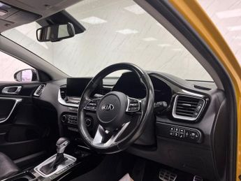 KIA XCEED 1.6 GDi 8.9kWh First Edition SUV 5dr Petrol Plug-in Hybrid DCT E