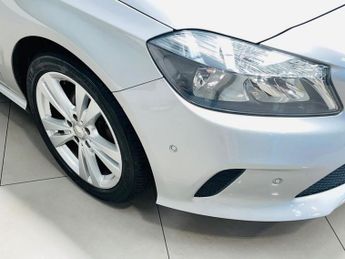 MERCEDES-BENZ A-CLASS 1.5 A180d Sport (Executive) Hatchback 5dr Diesel Manual Euro 6 (
