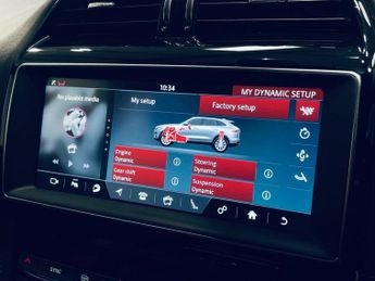 JAGUAR F-PACE 3.0 D300 V6 S SUV 5dr Diesel Auto AWD Euro 6 (s/s) (300 ps)