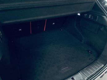 JAGUAR F-PACE 3.0 D300 V6 S SUV 5dr Diesel Auto AWD Euro 6 (s/s) (300 ps)