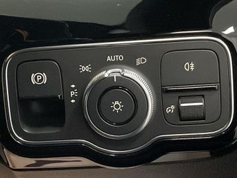 MERCEDES-BENZ A-CLASS 1.5 A180d Sport Hatchback 5dr Diesel 7G-DCT Euro 6 (s/s) (116 ps