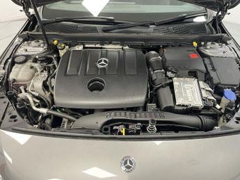 MERCEDES-BENZ A-CLASS 1.5 A180d Sport Hatchback 5dr Diesel 7G-DCT Euro 6 (s/s) (116 ps