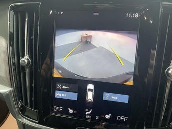 VOLVO V90 2.0 D4 R-Design Plus Estate 5dr Diesel Auto Euro 6 (s/s) (190 ps