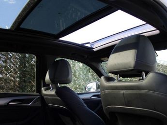 BMW IX3 80kWh Premier Edition Pro SUV 5dr Electric Auto (286 ps)