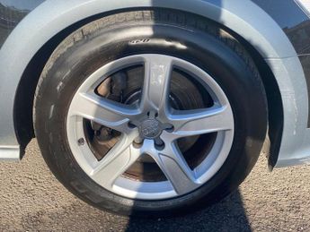 AUDI ALLROAD 3.0 TDI V6 Estate 5dr Diesel S Tronic quattro Euro 6 (s/s) (218 