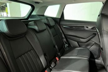 SKODA KAROQ 1.5 TSI ACT SE L SUV 5dr Petrol DSG Euro 6 (s/s) (150 ps) Rear V