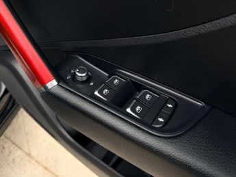 AUDI Q2 1.0 TFSI 30 Sport SUV 5dr Petrol S Tronic Euro 6 (s/s) (116 ps)