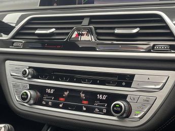 BMW 7 SERIES 3.0 740d M Sport Saloon 4dr Diesel Auto xDrive Euro 6 (s/s) (320